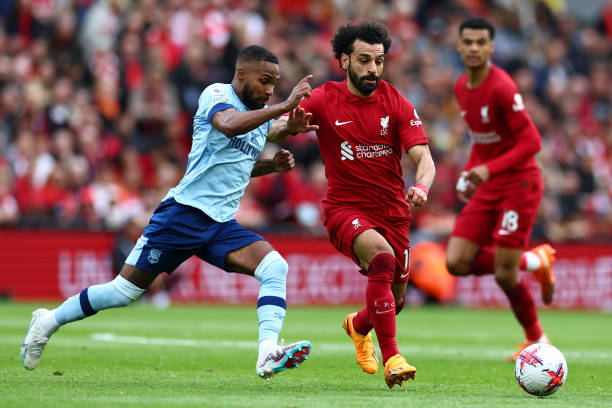 更是触及无 更是触及无